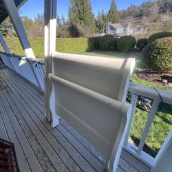 Pottery Barn Twin Bed 