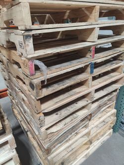 Pallets 48x40 Used