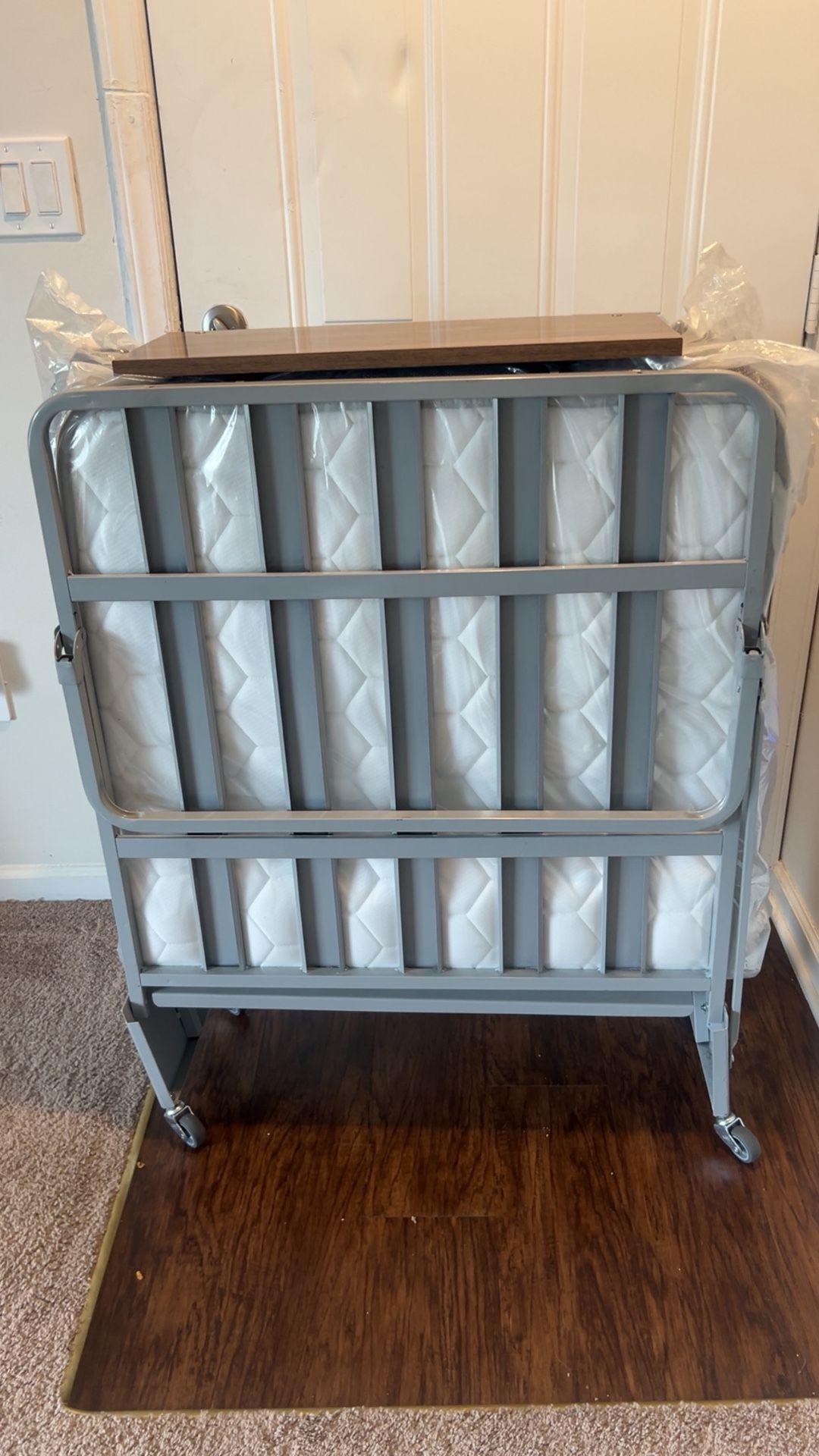 Folding Guest Bed with Wheels (Standard Twin)