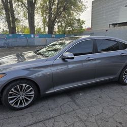 2015 Genesis 3.8 runs perfectly very low miles 