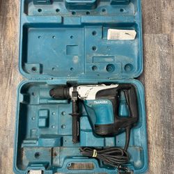 Makita HR4002 10 Amp 1-9/16” Corded SDS-MAX Rotary Hammer Drill with Case