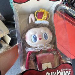 Labubu Pop Mart