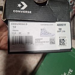 New Converse Size 12y