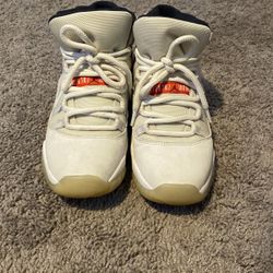 Jordan 11 Size 7 