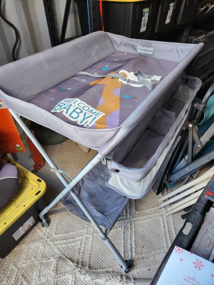 Portable Changing Table With Wheels