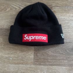 Supreme Box Logo Beenie 