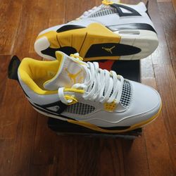 Air Jordan 4s Size 11