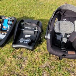 Maxi Cosi Car Seat And 2 Bases