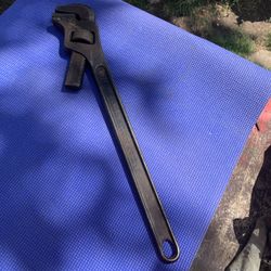 Lawson Angle Head, Pipe Wrench, Patent  December 1920