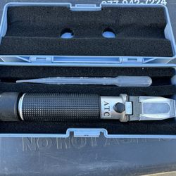 Portable ATV Refractometer