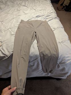 Lululemon joggers