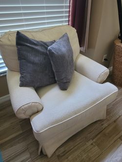 Accent Chair, Dining Table Set, Coffee Table, TV Console, Fireplace, Lamps