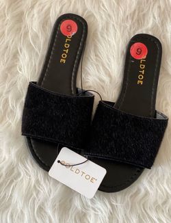 Black sandals