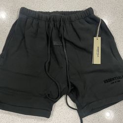 Black Essentials Shorts