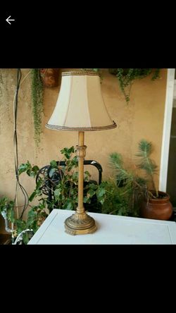 Table lamp