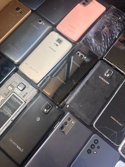 Lot of Samsung Galaxy Smartphones for Parts