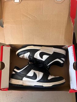 Nike Dunk Low Panda Women’s Sz 8