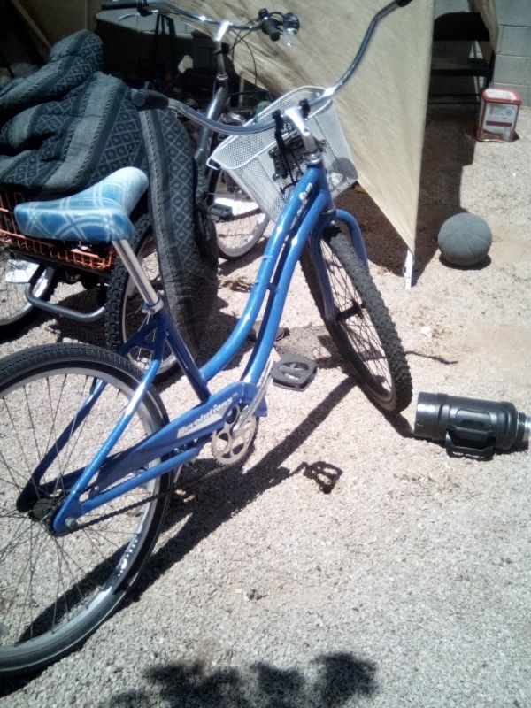 Sun Miami Revolution 24" Cruiser