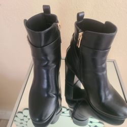 Black Boots