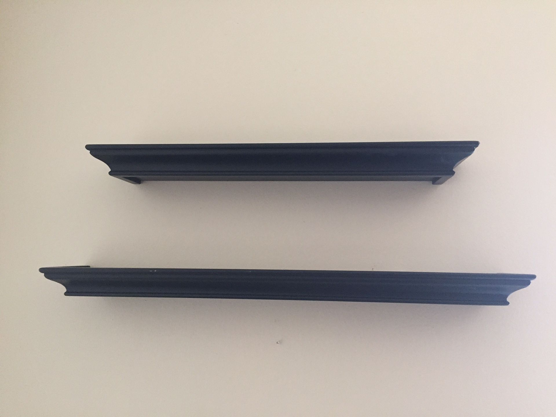 2 wall shelves