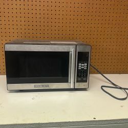Microwave – Clean & Works Perfect – $20