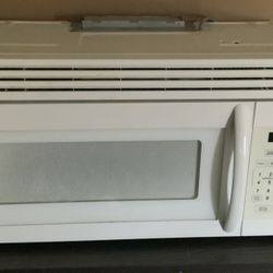 Microwave Oven 