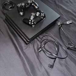 PS4 PRO WITH GAMES