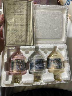 Thomas kinkades herirloom glass ornaments 