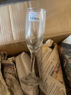 10pcs Cristar Premiere champagne goblet, a 6.25 oz stemware piece crafted from clear glass