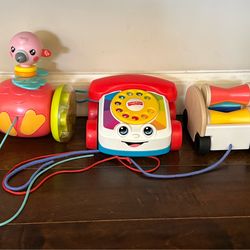 Pull toys to learn how to walk