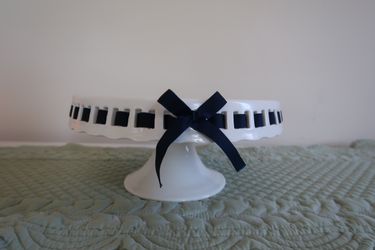10" Cake Stand with Bow