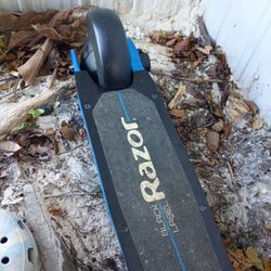 Razor electric Scooter E100 