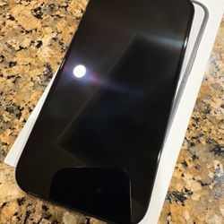 iPhone 15 128gb Brand New Open Box