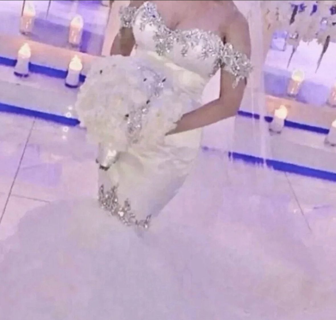 Elegant Wedding Dress for Sale in Des Plaines, IL OfferUp