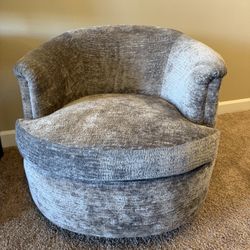 Olivia swivel chair from Jessica Charles