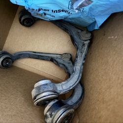 2020-2022 SierraHD Or SilveradoHD 2500 Upper Control Arms