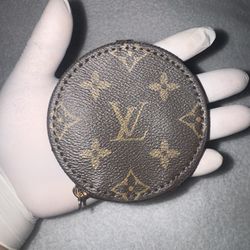 Lv Bags And Coin Purse. 