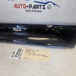 2018 - 2019 - 2020 AUDI Q5 REAR LEFT SIDE LOWER DOOR MOLDING OEM AX72506
