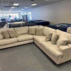 Brand New ▪️ $19 Down Payment Finance ▪️▪️Rawcliffe Linen 3 Piece Sectional 