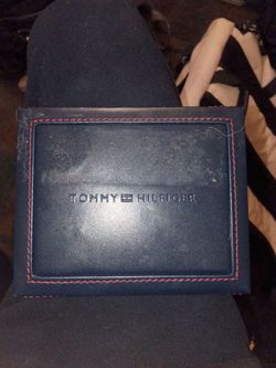 Tommy Hilfiger wallet