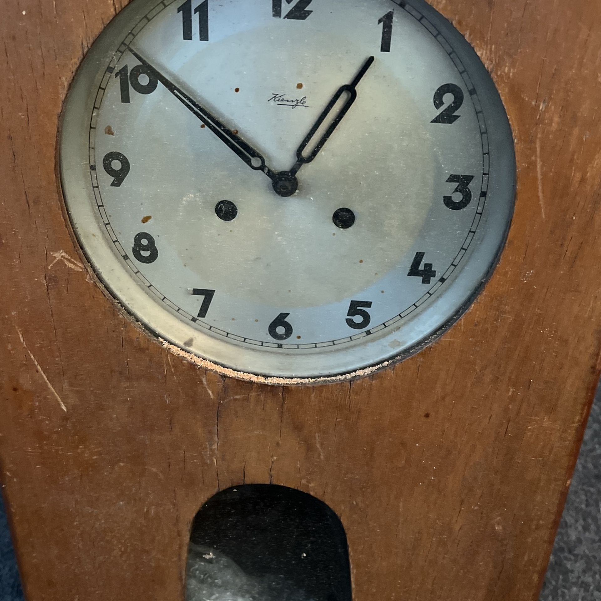 Old Clock 