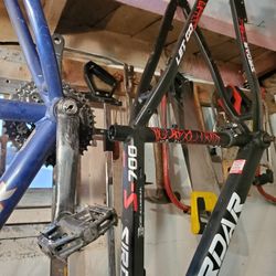 2 Mountain Bike Frames Gary Fisher And Sirdan