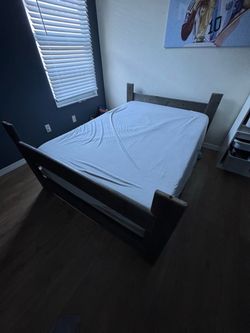 Rustic Solid Wood Bed Frame – Gray/Wash Finish