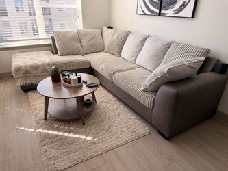 Sectional Left facing chaise $700