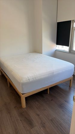 Novaform Memory Foam Queen Mattress