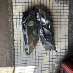 2011 Ford Fusion Headlights 