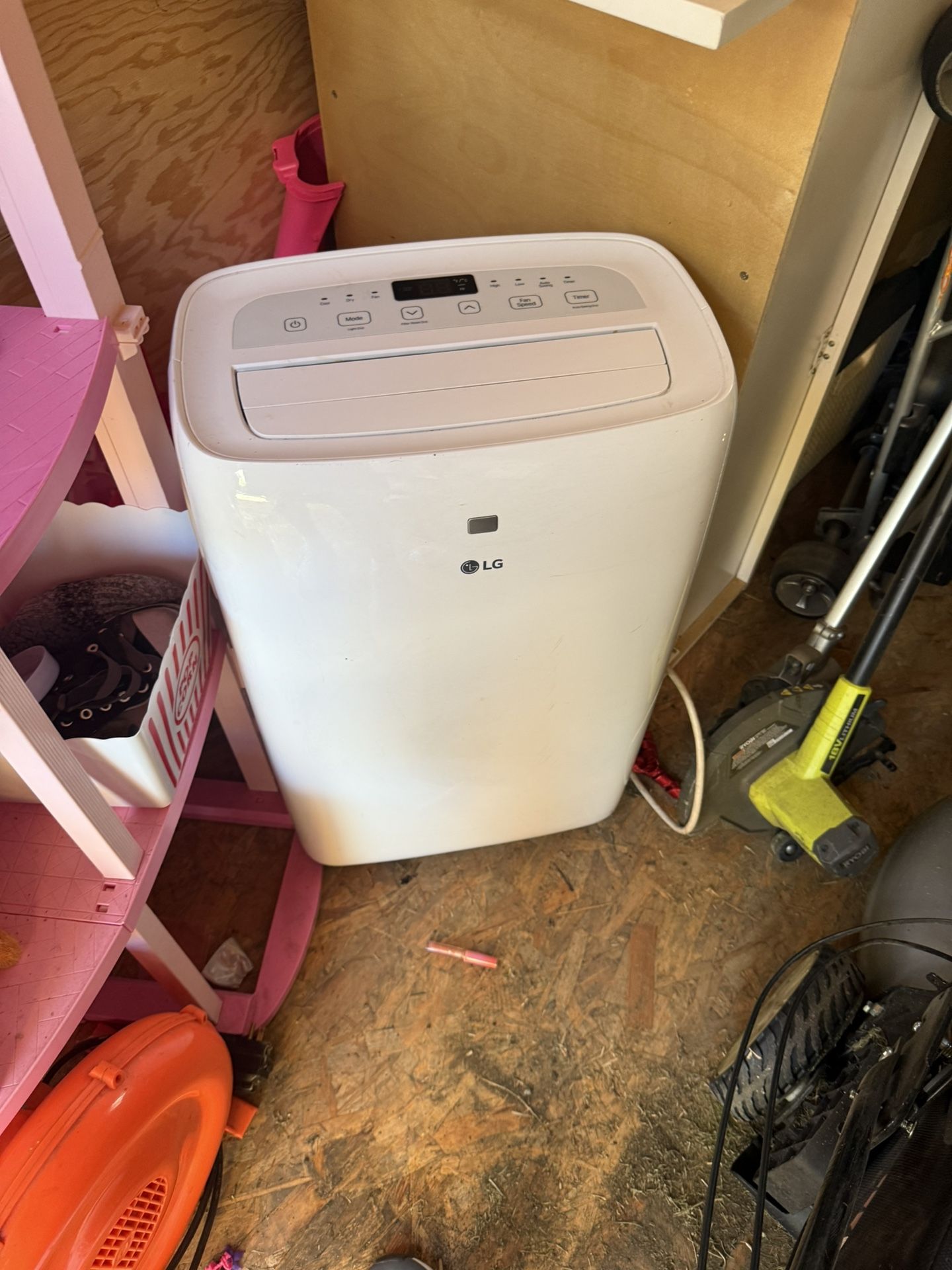 LG Portable Air Conditioner 