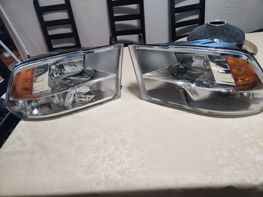 2012-2019 Ram Front Right Passenger Side Quad Halogen Headlamp Mopar OEM