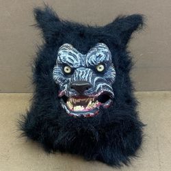 Scary 👀”WEREWOLF” Halloween MASK W/Moveable  JAW 👀 (please read description)