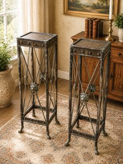 Vintage plantstands set of 2 metal - set of 2